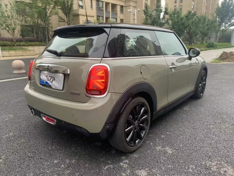 徐州19年寶馬MINI8