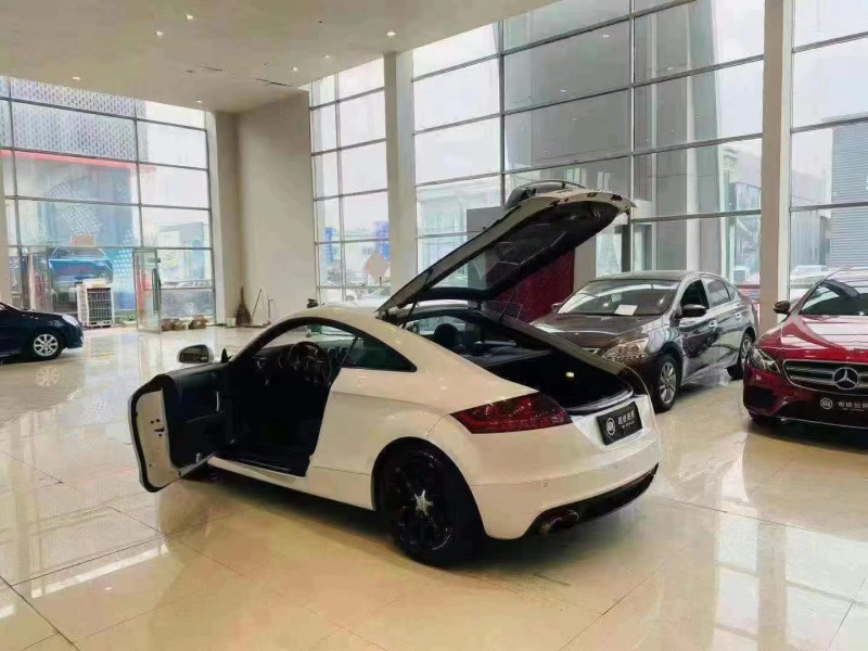 保定12年奥迪TT3