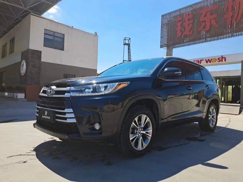 武汉18年丰田汉兰达2