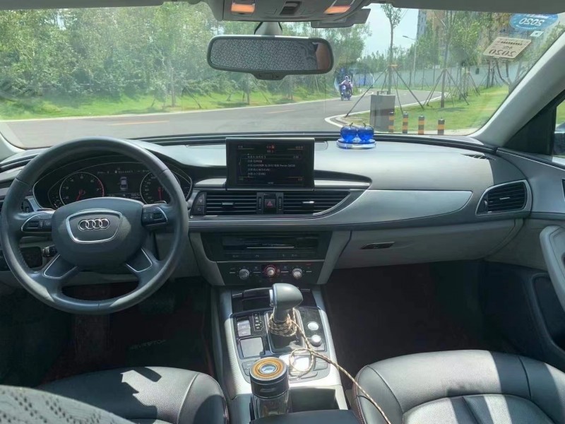 济宁14年奥迪A6L3