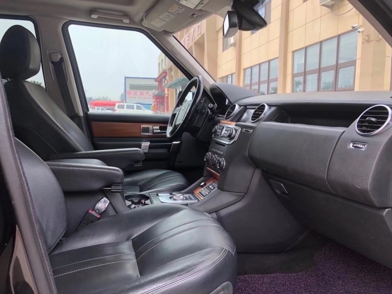 东营13年路虎发现44