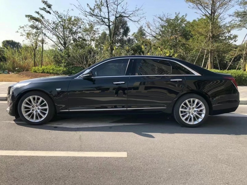广州18年凯迪拉克CT67