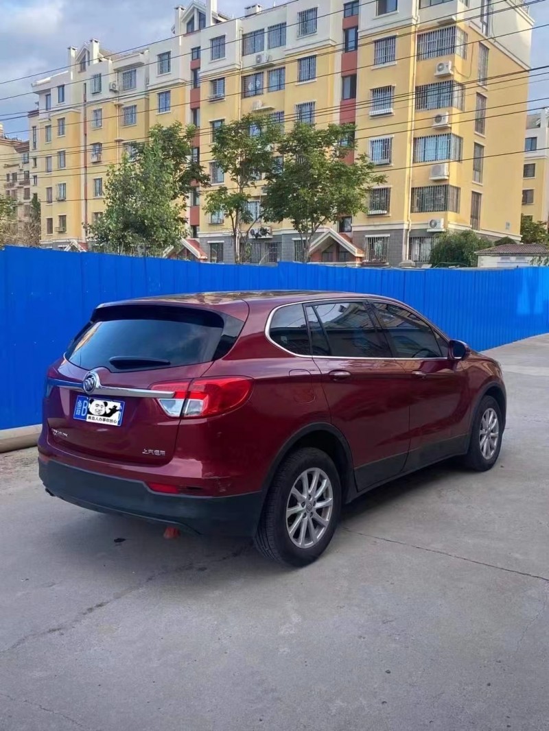 济宁16年别克昂科威7