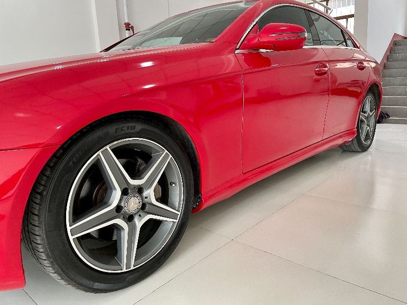 济宁11年奔驰CLS5