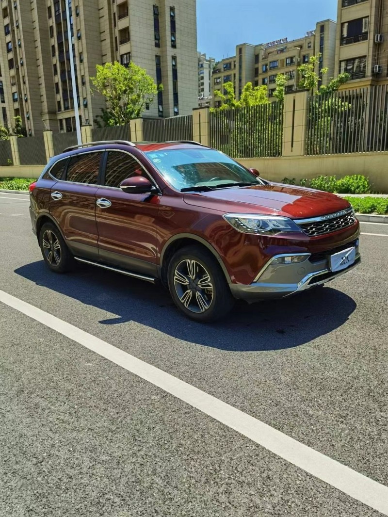 蘇州17年獵豹汽車CS102