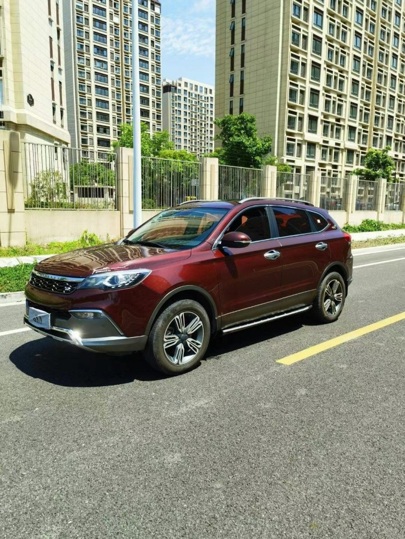蘇州17年獵豹汽車CS103