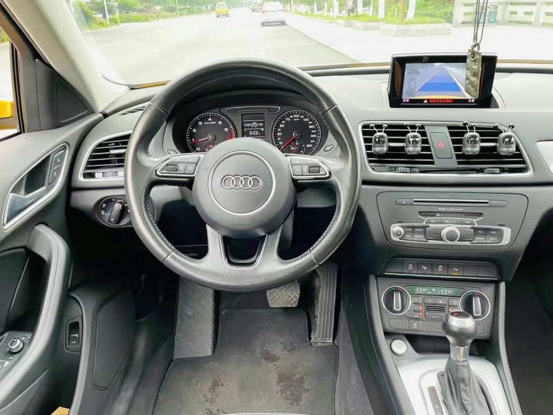 广州16年奥迪Q37