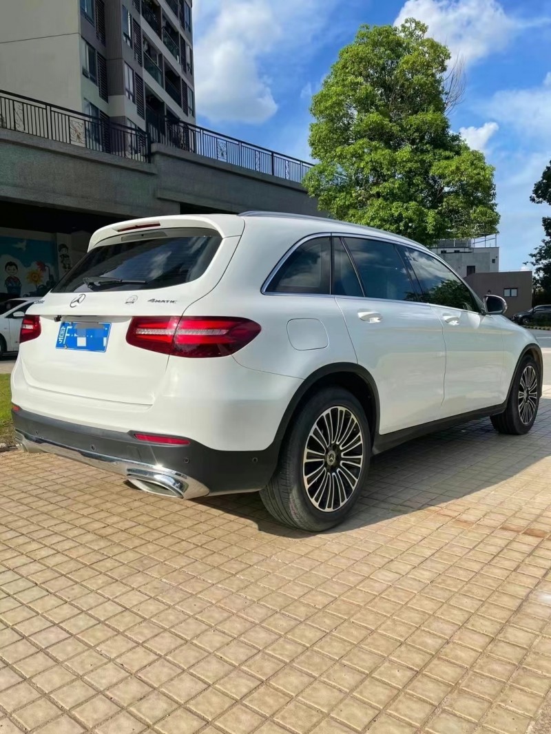 广州19年奔驰GLC9