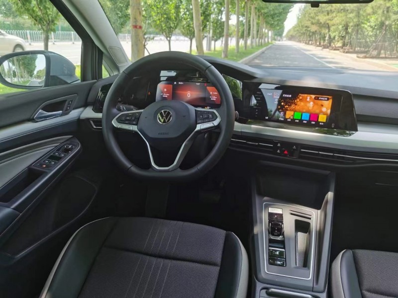 保定21年大众高尔夫5