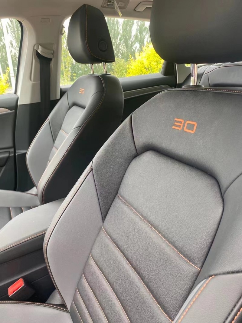 保定21年大众速腾3