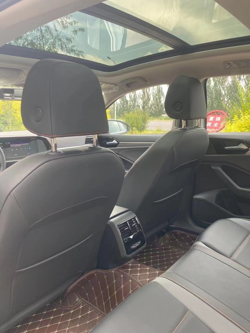 保定21年大众速腾2