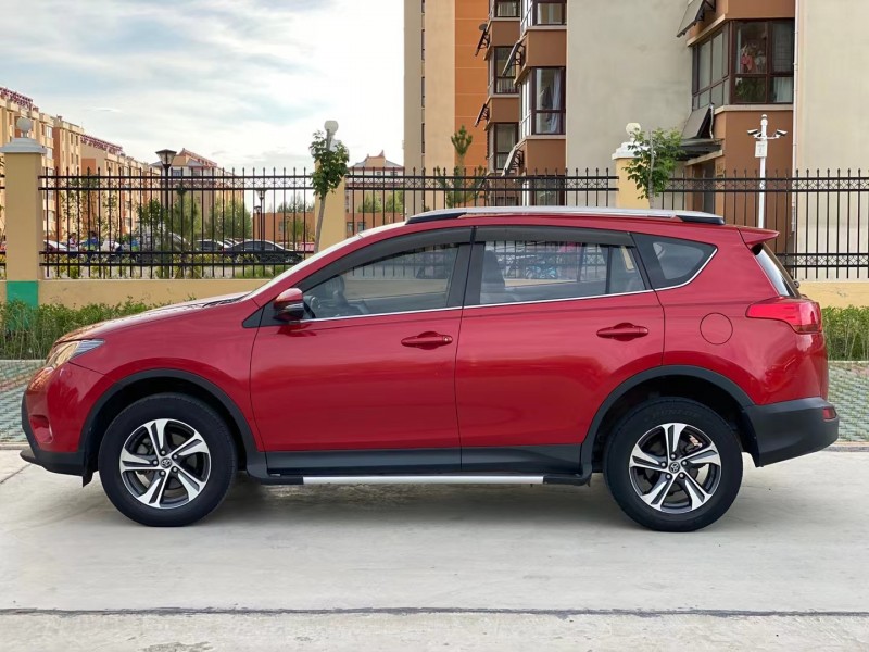 張家口16年豐田RAV4榮放5