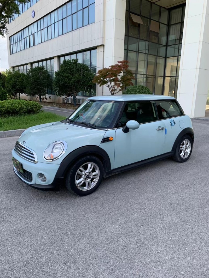 宿遷12年寶馬MINI3