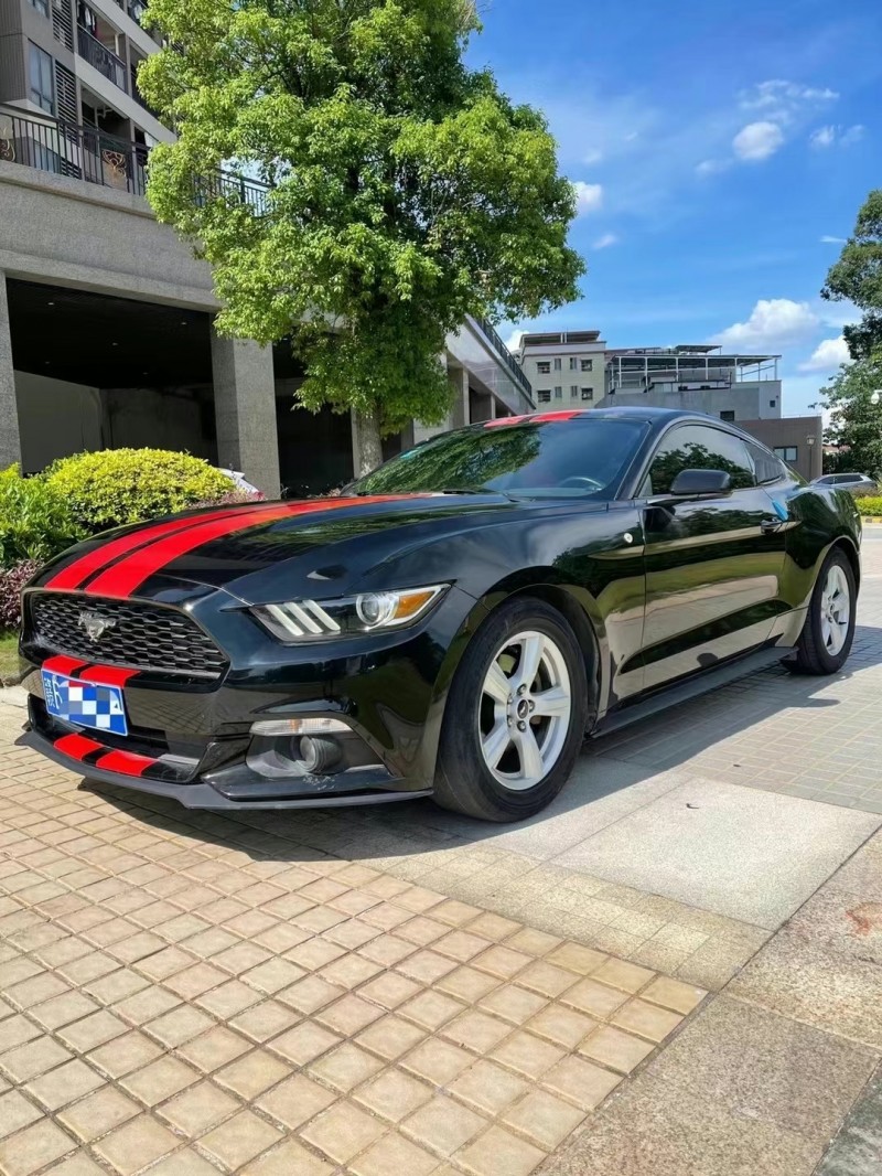 广州15年福特野马2