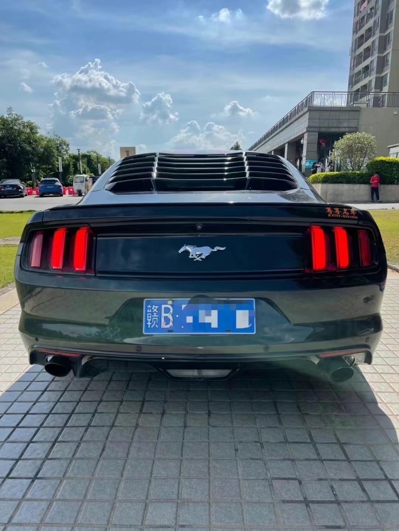 广州15年福特野马8