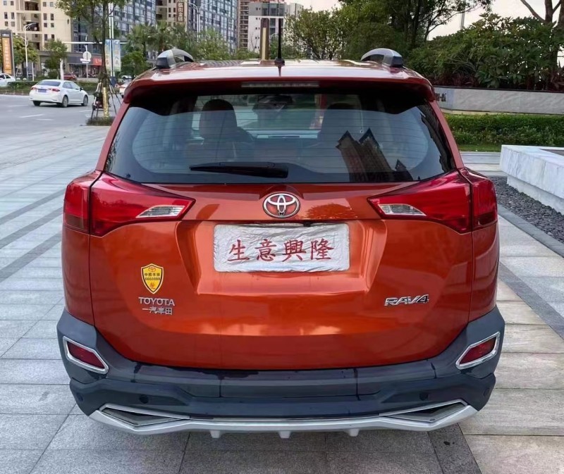 广州14年丰田RAV48