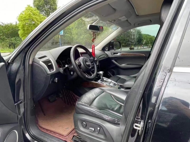 武汉13年奥迪Q54