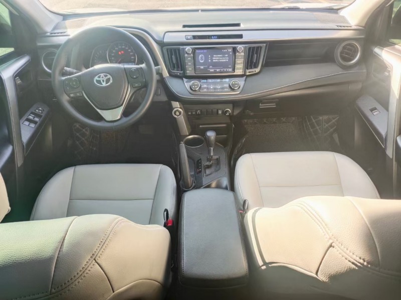 營口16年豐田RAV4榮放3