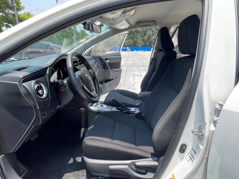 佛山17年丰田卡罗拉4