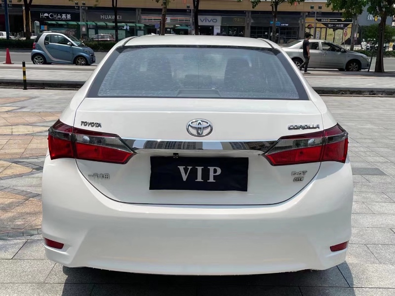 佛山17年丰田卡罗拉1