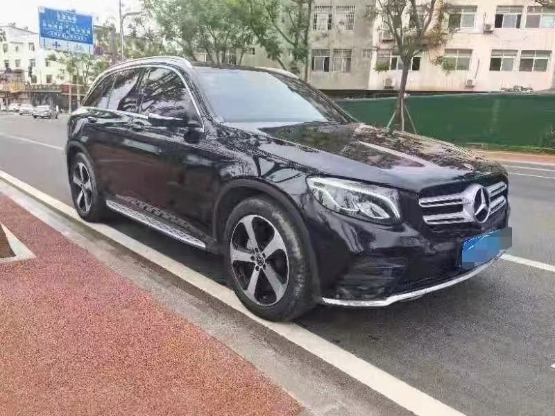成都18年奔驰GLC3