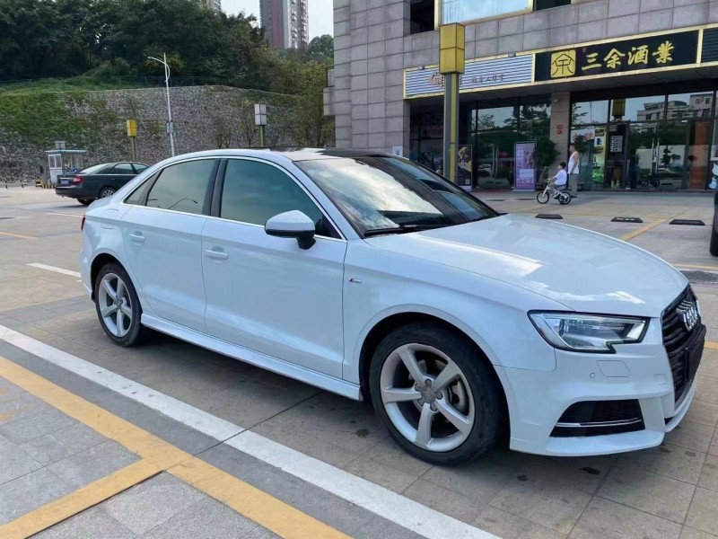 深圳17年奥迪A32