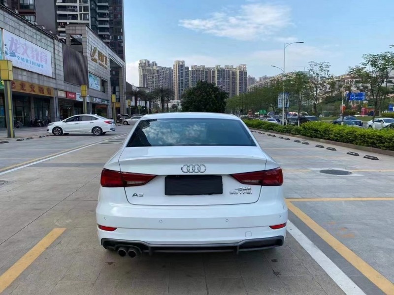 深圳17年奥迪A36