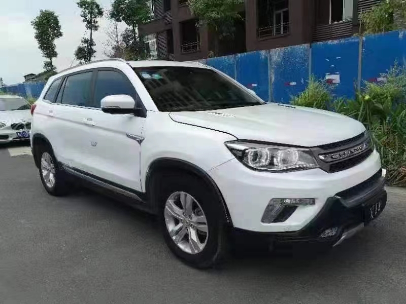 重慶17年長安汽車CS752