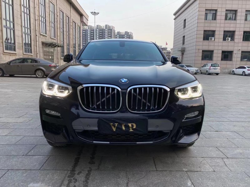 唐山19年寶馬X49