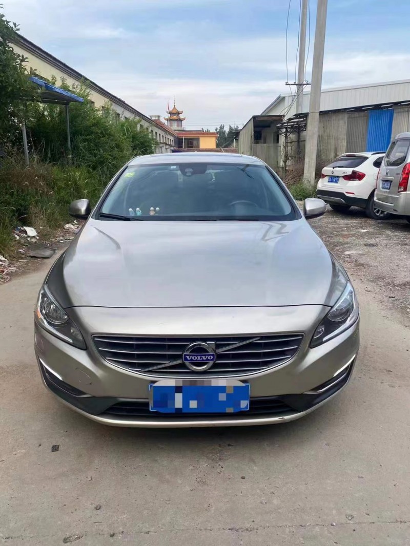 濰坊15年沃爾沃S60L1