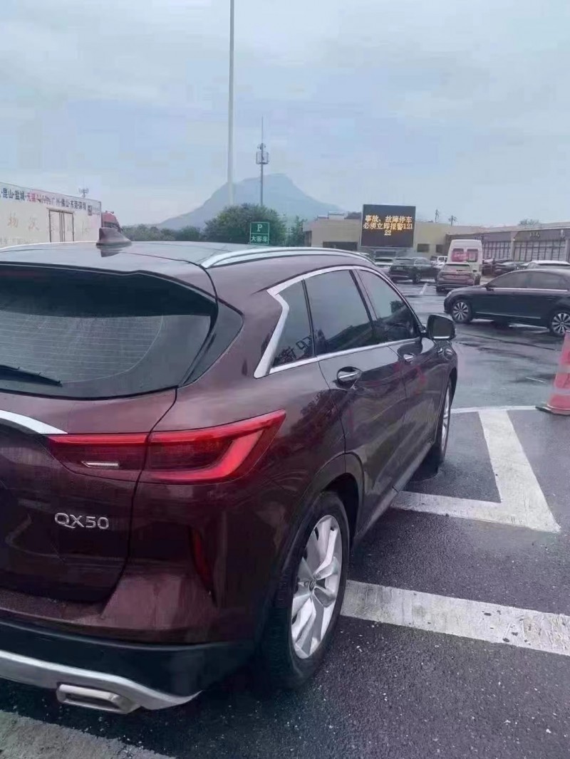 蘇州18年英菲尼迪QX502