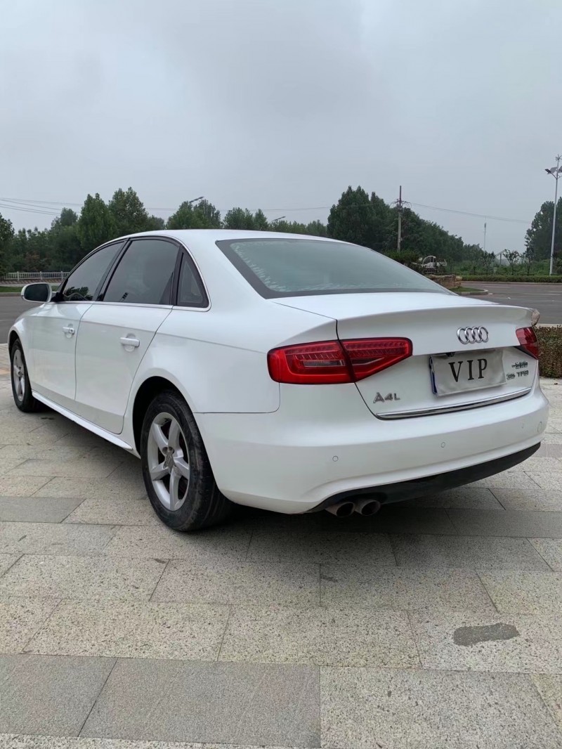 枣庄13年奥迪A4L8