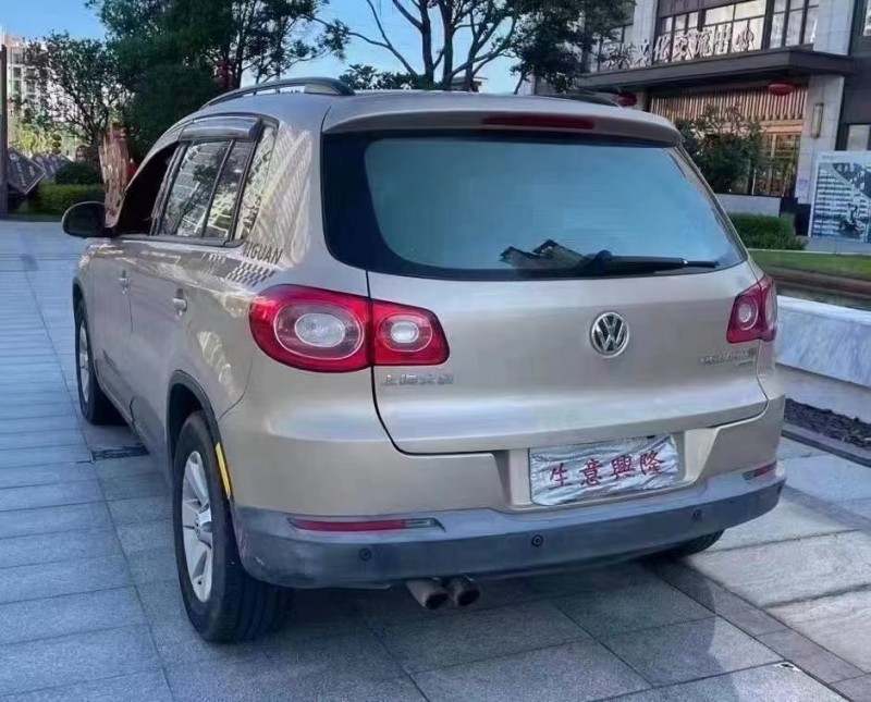 惠州12年大眾途觀7