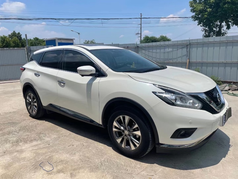 佛山20年日产楼兰8