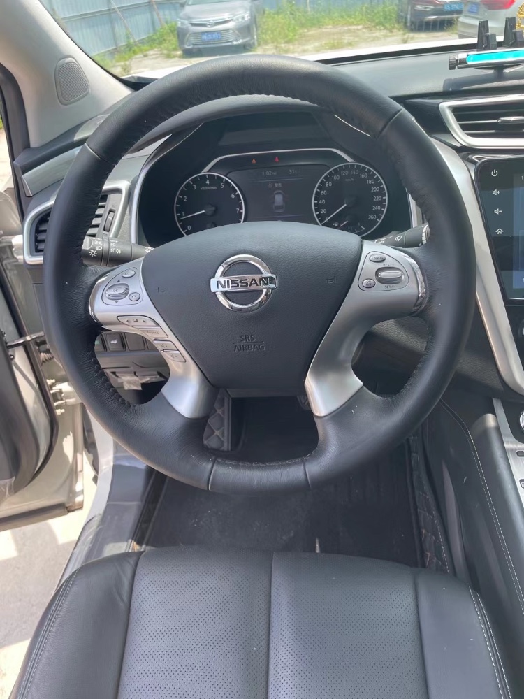 佛山20年日产楼兰4