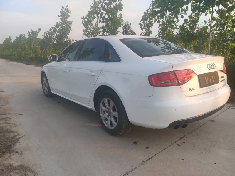 徐州11年奥迪A4L5