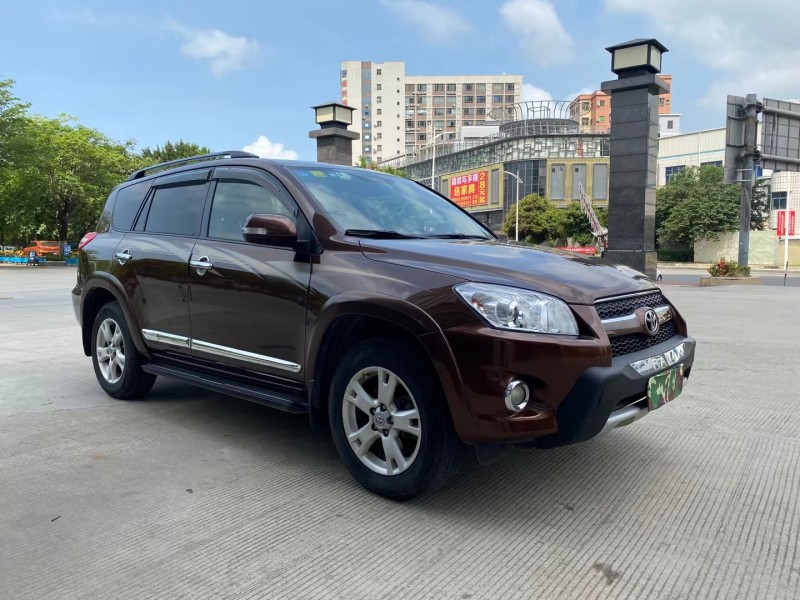 东莞12年丰田RAV4荣放2