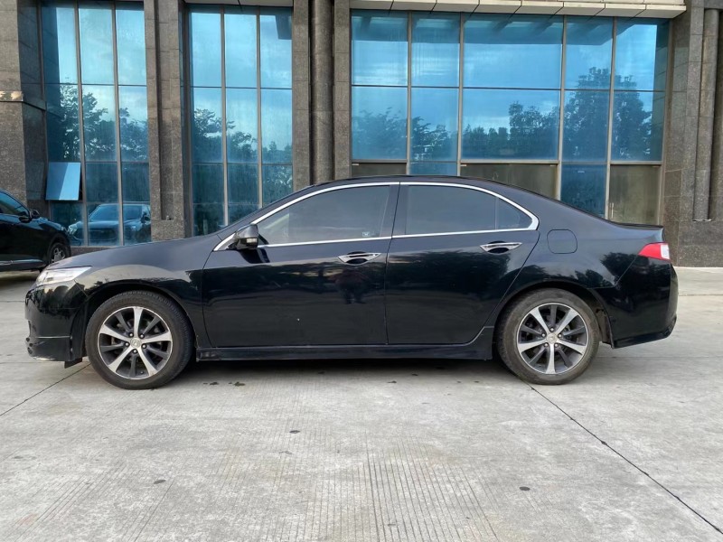 东莞11年本田思铂睿6