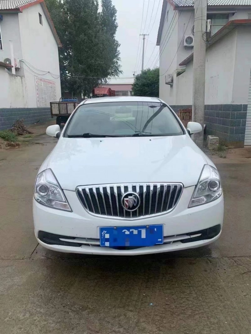 枣庄16年别克凯越1