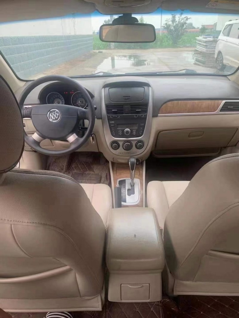 枣庄16年别克凯越9