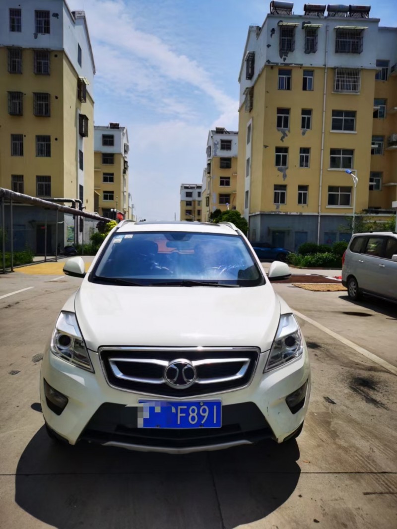 徐州18年北汽绅宝X651