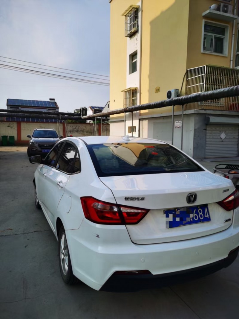 徐州17年长安汽车悦翔V78