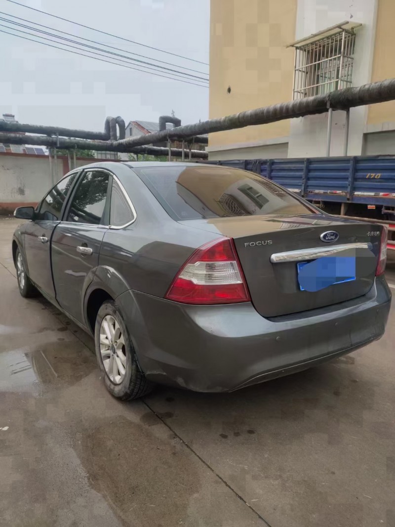 徐州13年福特福克斯2