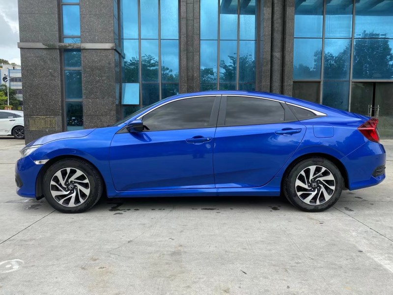 东莞19年本田思域4