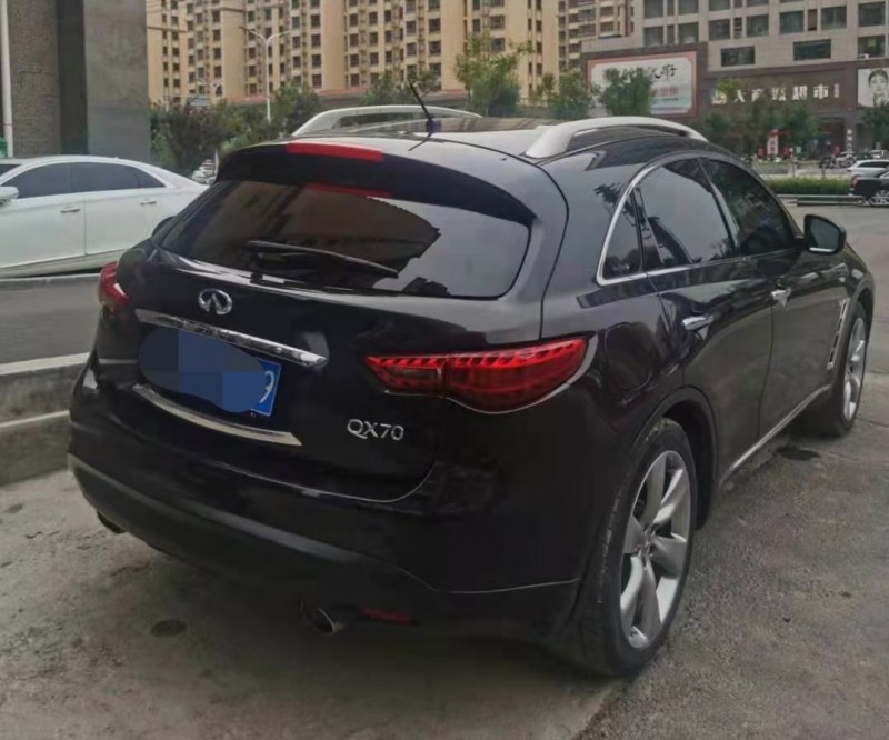 運城14年英菲尼迪QX706