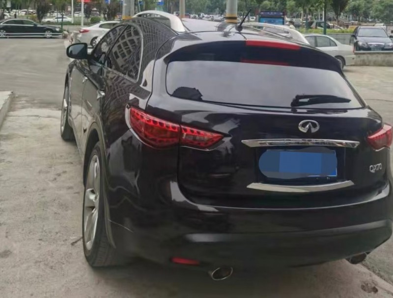 運城14年英菲尼迪QX707