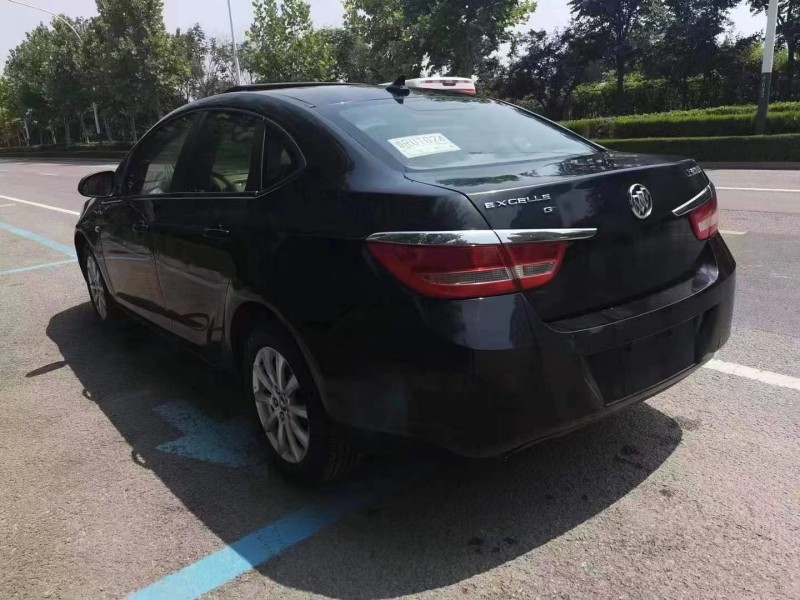 枣庄15年别克英朗5