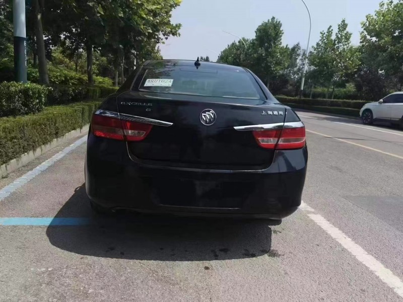 枣庄15年别克英朗4