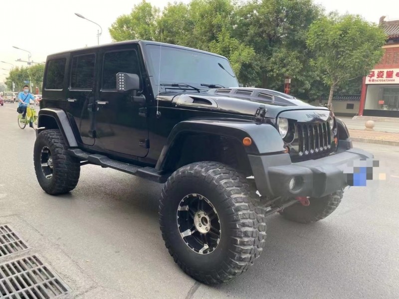 青島13年Jeep牧馬人2