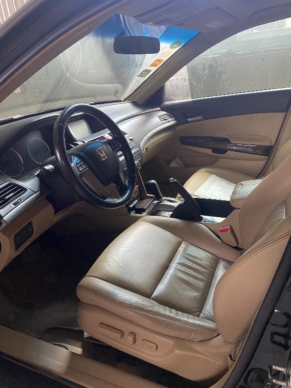 泰州10年本田雅阁1